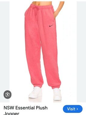 Nike women’s NSW Essential Plush Joggers XS Archaeo Pink
